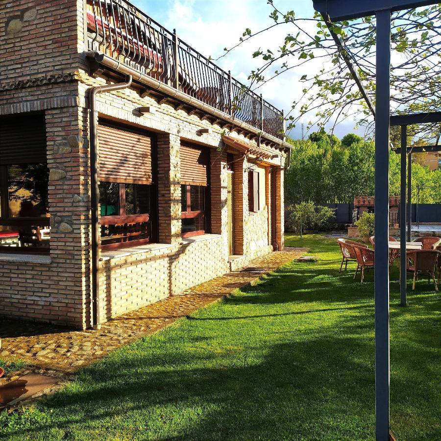 Apartamentos Rurales Fuente Chiquita Hervás Екстериор снимка