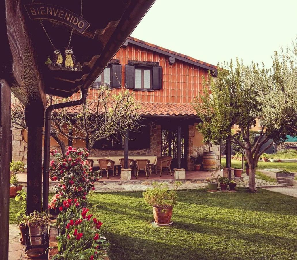 Apartamentos Rurales Fuente Chiquita Hervás Екстериор снимка
