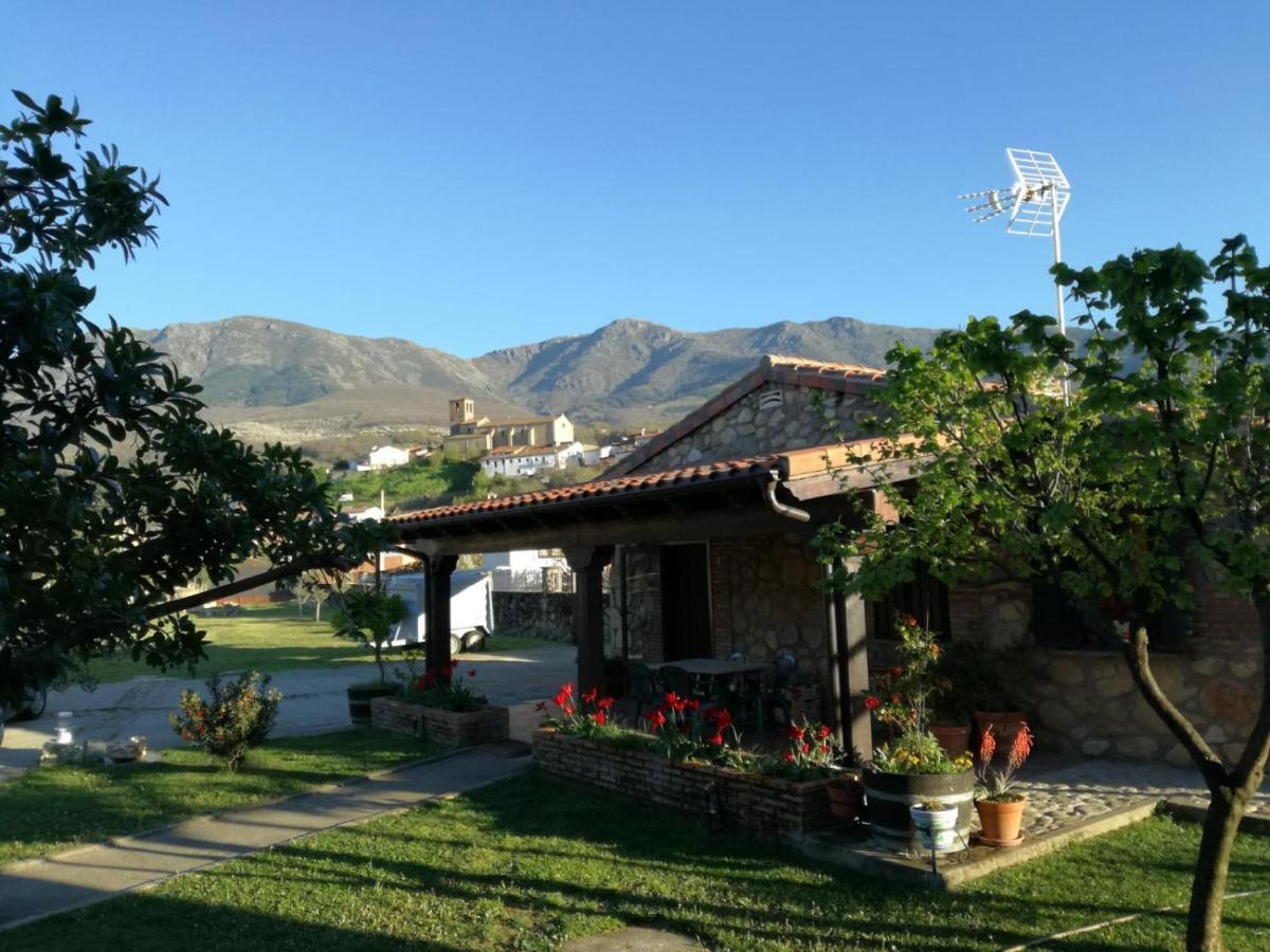 Apartamentos Rurales Fuente Chiquita Hervás Екстериор снимка