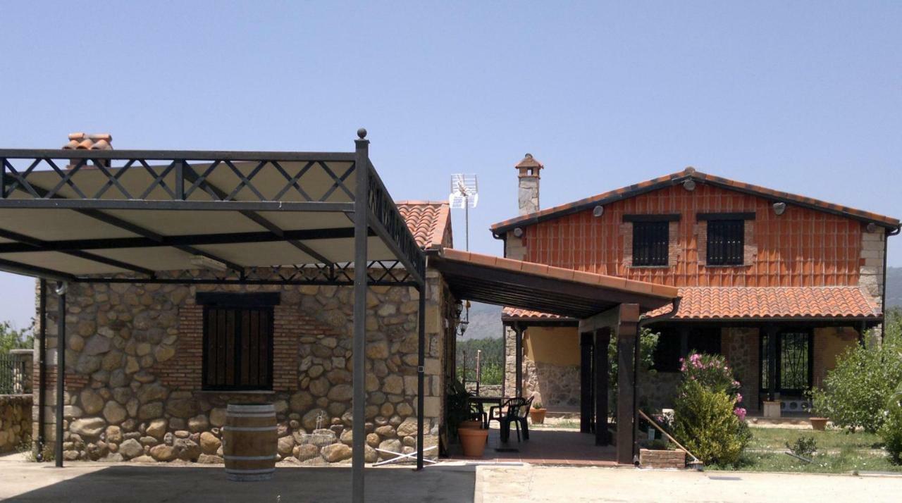 Apartamentos Rurales Fuente Chiquita Hervás Екстериор снимка